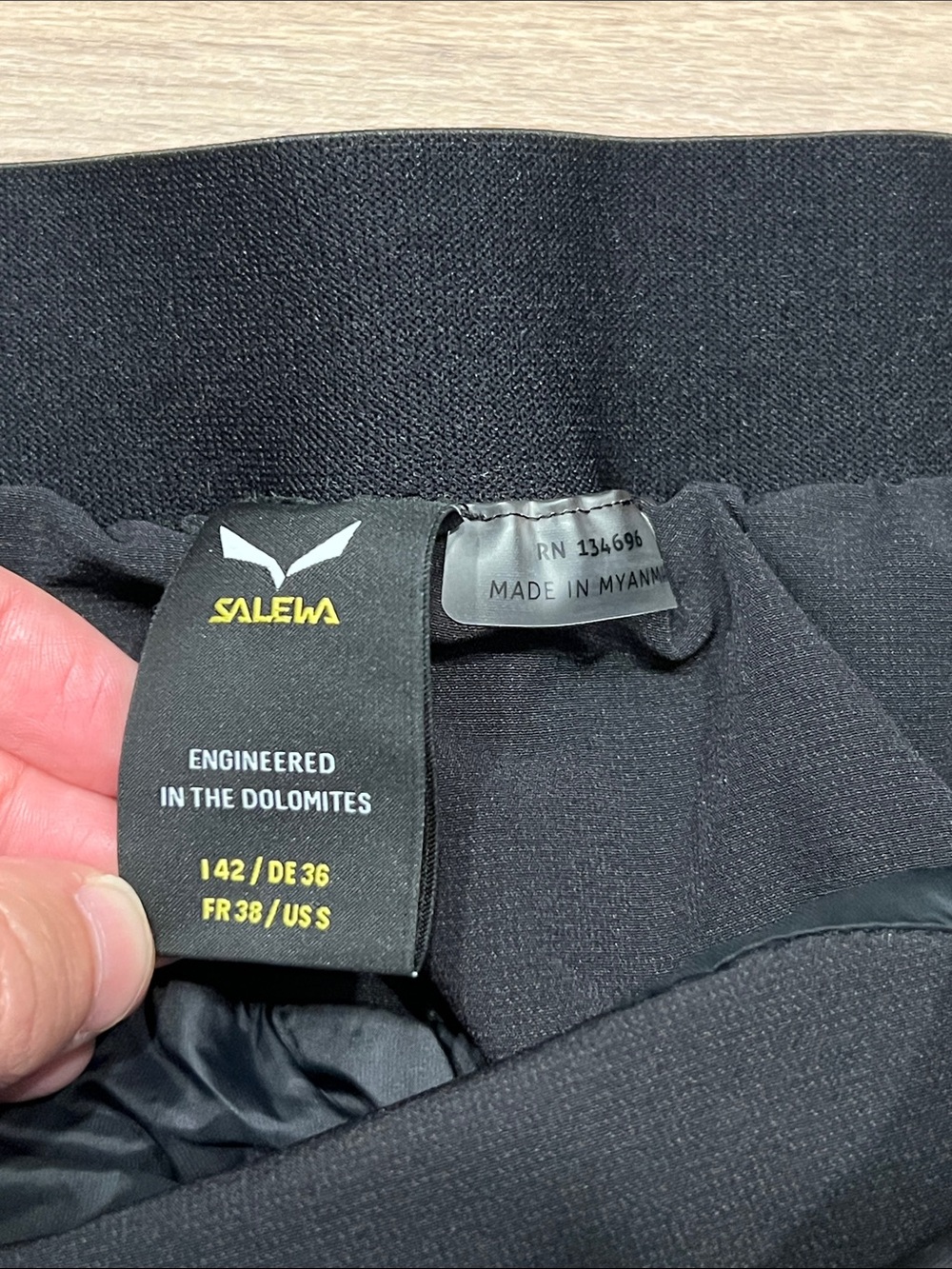 Salewa Sella TirolWool Responsive Skirt in Black Size Small - Picture 2 of 12